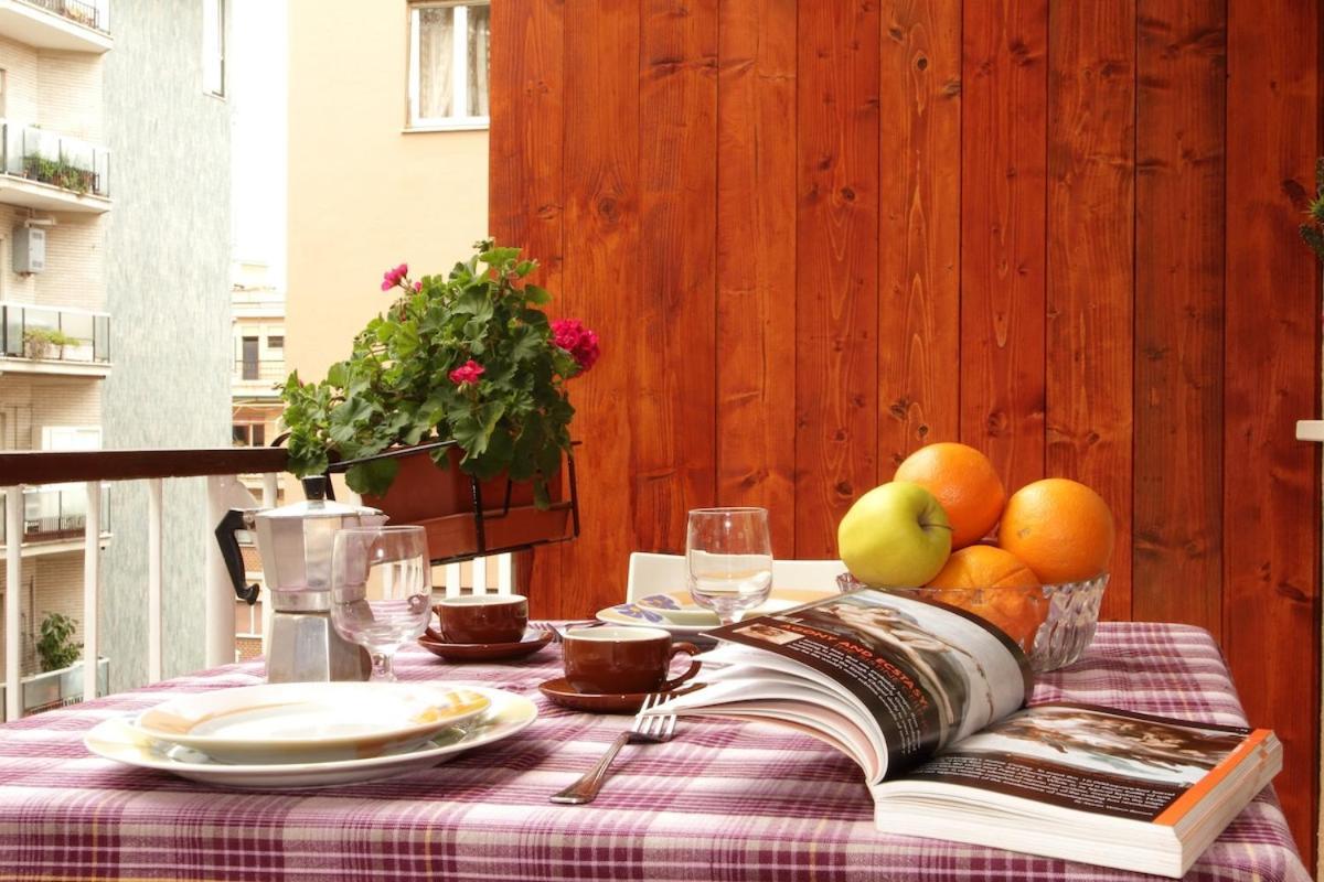 800m Sanpietro Station, Vatican, Centro Apartment *